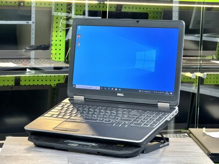 Dell Latitude E6540 23